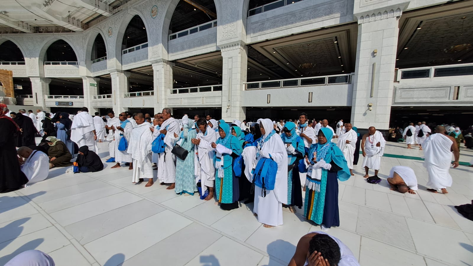 Paket Umroh 2023  Surakarta Jawa Tengah